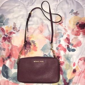 Michael kors Plum crossbody
